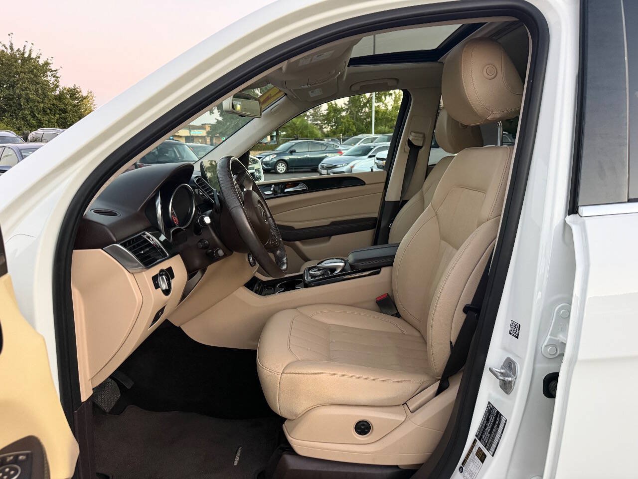 Used 2017 Mercedes-Benz GLE 350 image 11