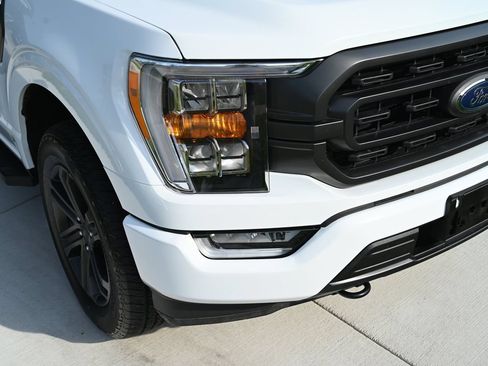 Used 2022 Ford F150 XLT w/ Equipment Group 302A High AWD/4WD image 12
