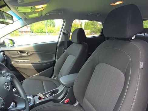 Used 2023 Hyundai Kona SEL w/ Cargo Package AWD/4WD image 12