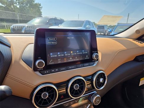 New 2025 Nissan Sentra SV w/ SV Premium Package image 23