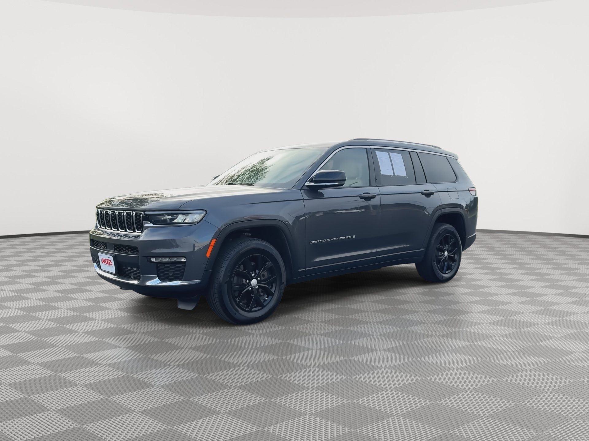 Used 2024 Jeep Grand Cherokee L Limited w/ Luxury Tech Group II AWD/4WD image 4