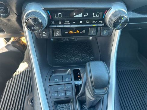 Certified 2025 Toyota RAV4 XLE w/ Convenience Package AWD/4WD image 19