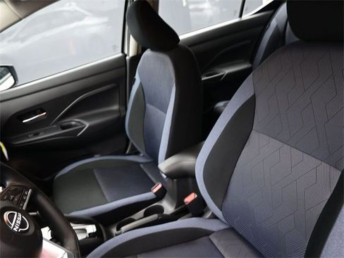 New 2025 Nissan Versa SV w/ Trunk Package image 19