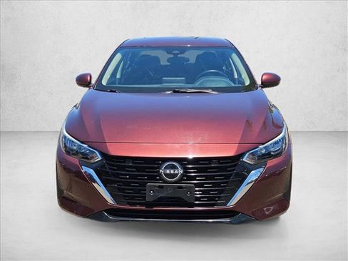 Used 2024 Nissan Sentra SV FWD image 2