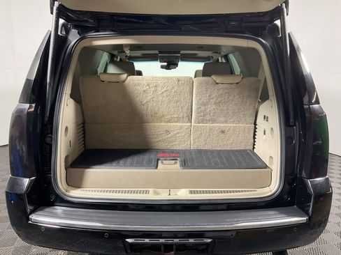 Used 2015 GMC Yukon Denali w/ Open Road Package AWD/4WD image 19