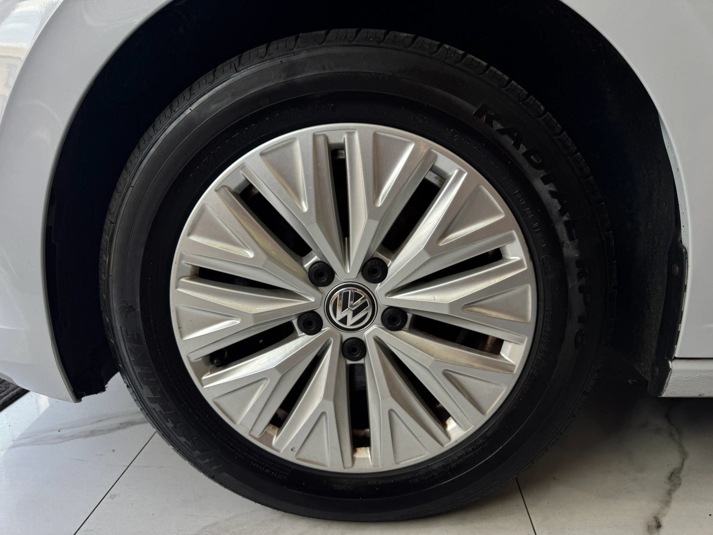 Used 2019 Volkswagen Jetta S w/ Driver Assistance Package FWD image 8