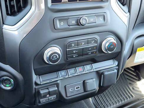 New 2026 GMC Sierra 2500 Pro w/ Convenience Package AWD/4WD image 20