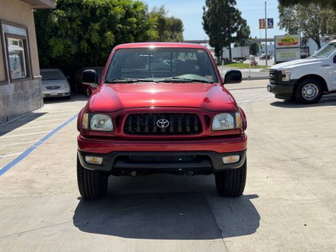 Used 2003 Toyota Tacoma PreRunner RWD image 3