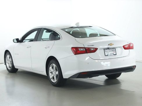 Used 2024 Chevrolet Malibu LT FWD image 38