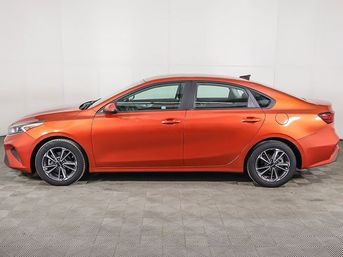Used 2023 Kia Forte LXS w/ LXS Technology Package image 16