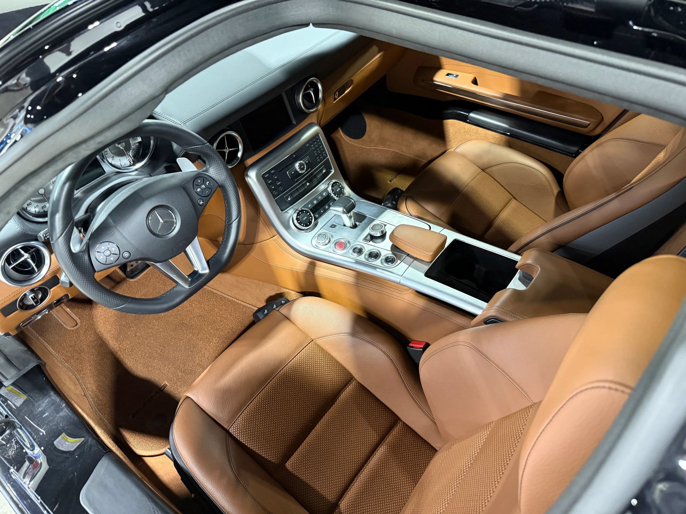 Used 2011 Mercedes-Benz SLS AMG Coupe image 53