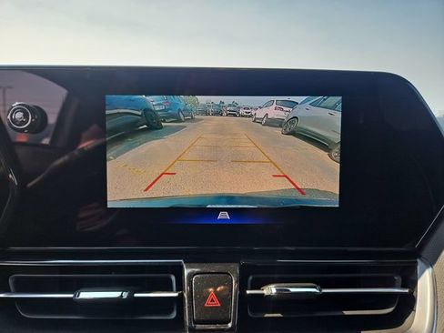 Used 2025 Chevrolet TrailBlazer ACTIV w/ Driver Confidence Package FWD image 21