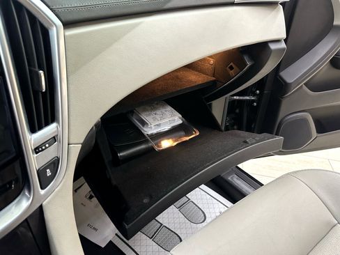 Used 2016 Cadillac SRX Luxury w/ Driver Awareness Package image 29