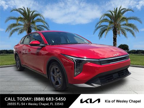 Certified 2025 Kia K4 FWD image 1