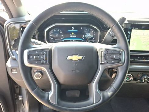 Used 2023 Chevrolet Silverado 1500 LT image 15