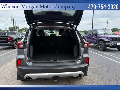 Used 2024 Ford Escape Platinum w/ Premium Technology Package AWD/4WD image 29