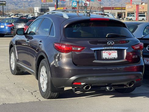Used 2010 INFINITI FX35 FX35 AWD w/ Navigation Pkg image 7