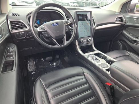 Used 2024 Ford Edge SEL AWD/4WD image 7