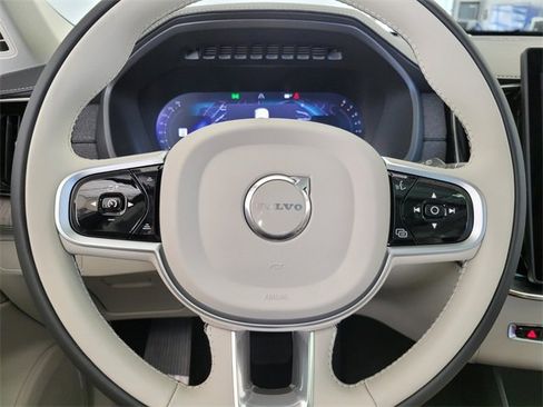 New 2026 Volvo XC90 B6 Ultra w/ Protection Package image 22
