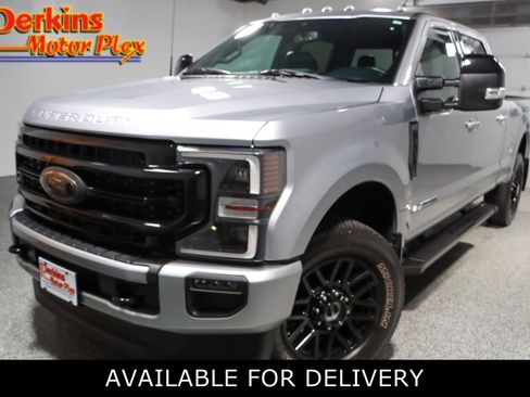 Used 2022 Ford F250 Lariat w/ Black Appearance Pkg image 1