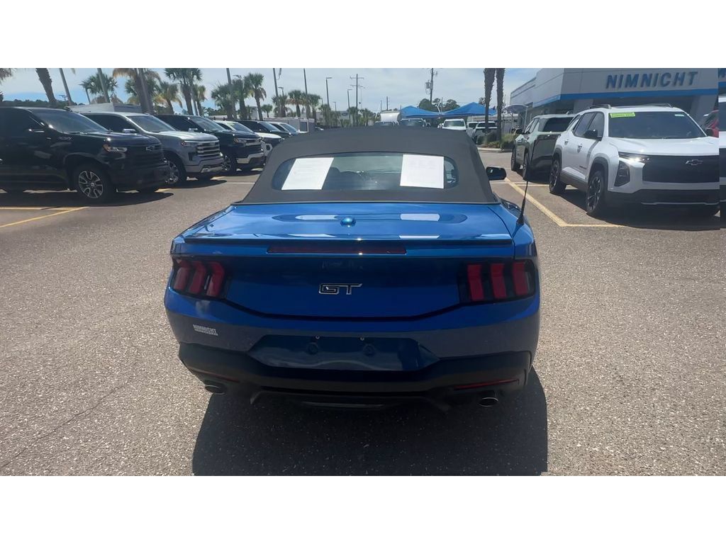 Used 2024 Ford Mustang GT Premium RWD image 3