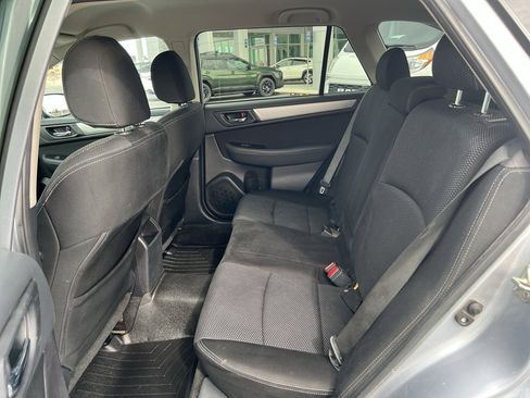 Used 2015 Subaru Outback 2.5i Premium image 21