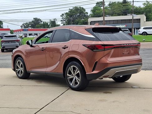 Certified 2025 Lexus RX 350 Premium AWD/4WD image 4