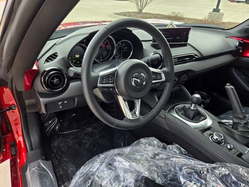 New 2026 MAZDA MX-5 Miata Club w/ Weather Package image 13