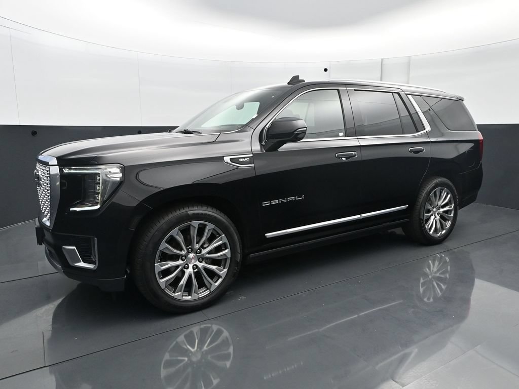 Used 2021 GMC Yukon Denali w/ Denali Ultimate Package AWD/4WD image 2