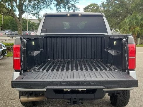 Used 2024 Toyota Tacoma TRD Off-Road AWD/4WD image 9