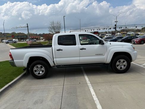 Used 2006 Toyota Tacoma PreRunner image 5
