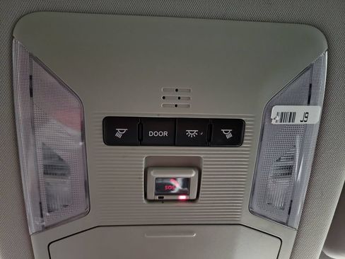 Used 2020 Toyota RAV4 LE w/ All Weather Liner Package FWD image 20