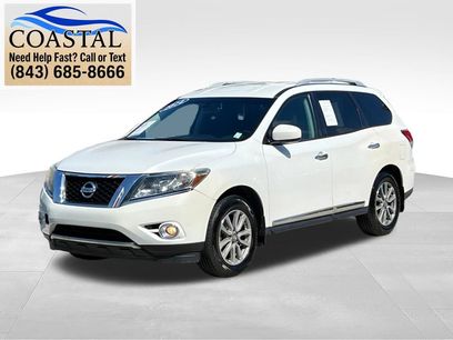 Used 2014 Nissan Pathfinder SL w/ SL Tech Package