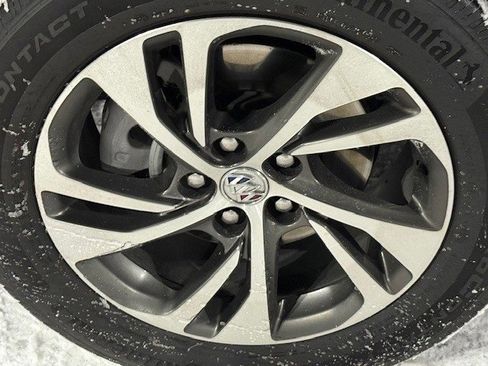 Certified 2022 Buick Envision Essence w/ Safety Package image 12