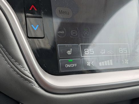 Used 2025 Subaru Legacy Limited w/ Popular Package #3 image 32