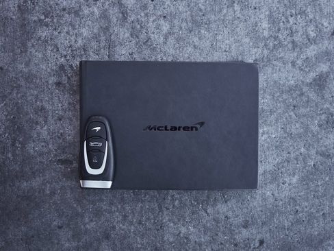 Used 2023 McLaren Artura image 68