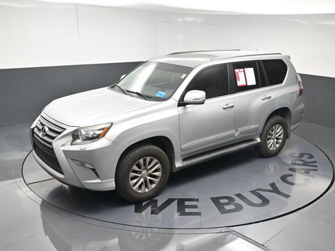 Used 2014 Lexus GX 460 w/ Premium Package AWD/4WD image 12