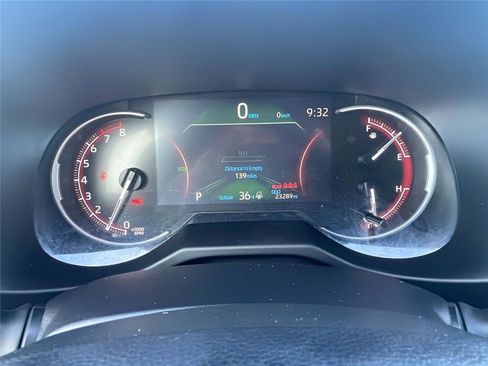 Used 2023 Toyota RAV4 LE image 24