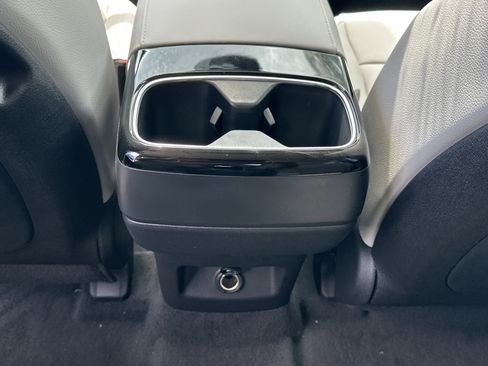 New 2025 Kia Telluride EX w/ EX Captain's Chair Package image 14