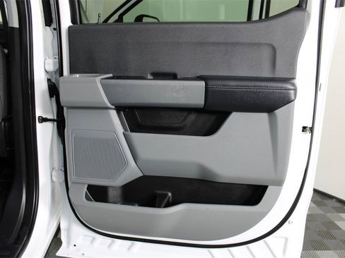 Used 2024 Ford F350 XLT w/ FX4 Off-Road Package image 33