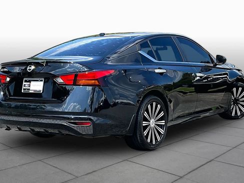 Used 2020 Nissan Altima 2.5 S FWD image 13