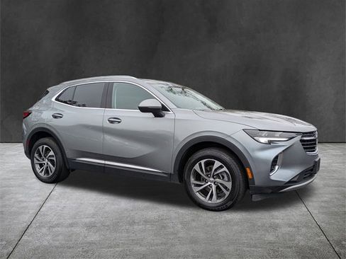 Used 2023 Buick Envision Essence image 2