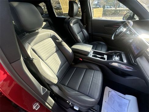 Certified 2024 Lincoln Nautilus Reserve w/ Equipment Group 202A image 27