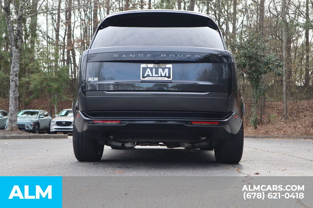Used 2025 Land Rover Range Rover Long Wheelbase SE AWD/4WD image 6