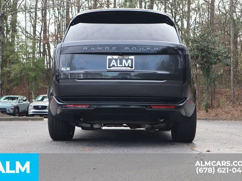 Used 2025 Land Rover Range Rover Long Wheelbase SE AWD/4WD image 6