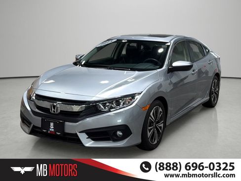 Used 2018 Honda Civic EX-T image 1