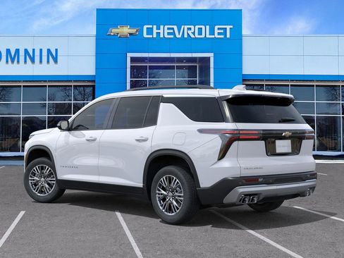 New 2026 Chevrolet Traverse LT image 4