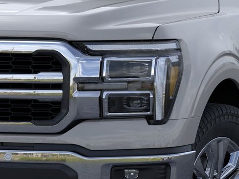New 2026 Ford F150 Lariat w/ Equipment Group 501A Mid AWD/4WD image 18