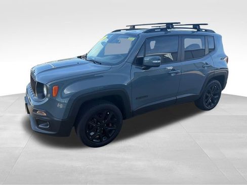 Used 2017 Jeep Renegade Altitude AWD/4WD image 1