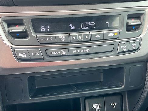 Used 2019 Honda Ridgeline Sport image 15